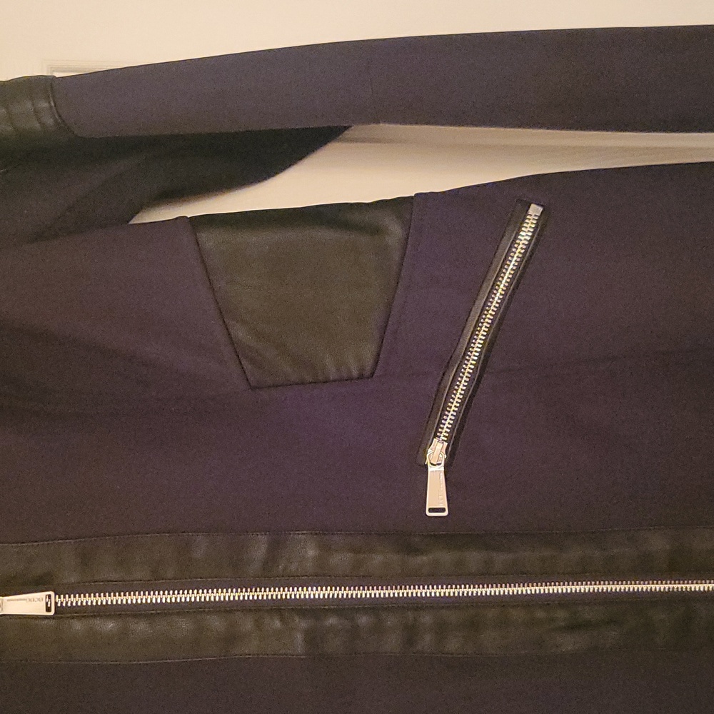 Jacket - Picture 3 of 3